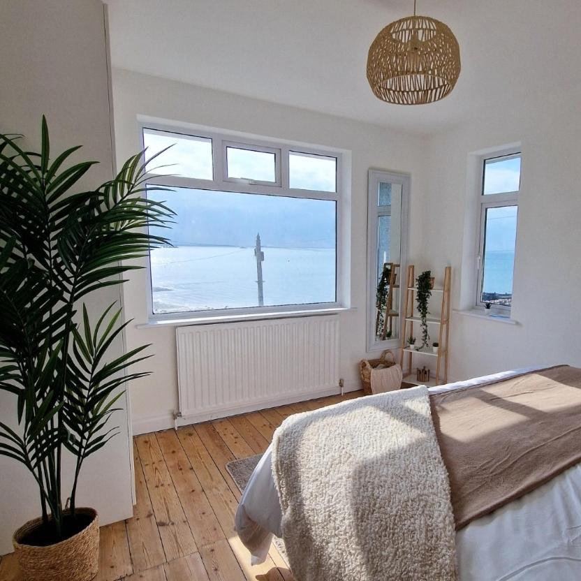 Stunning Beachfront House, Herne Bay, Kent * Greenhill
